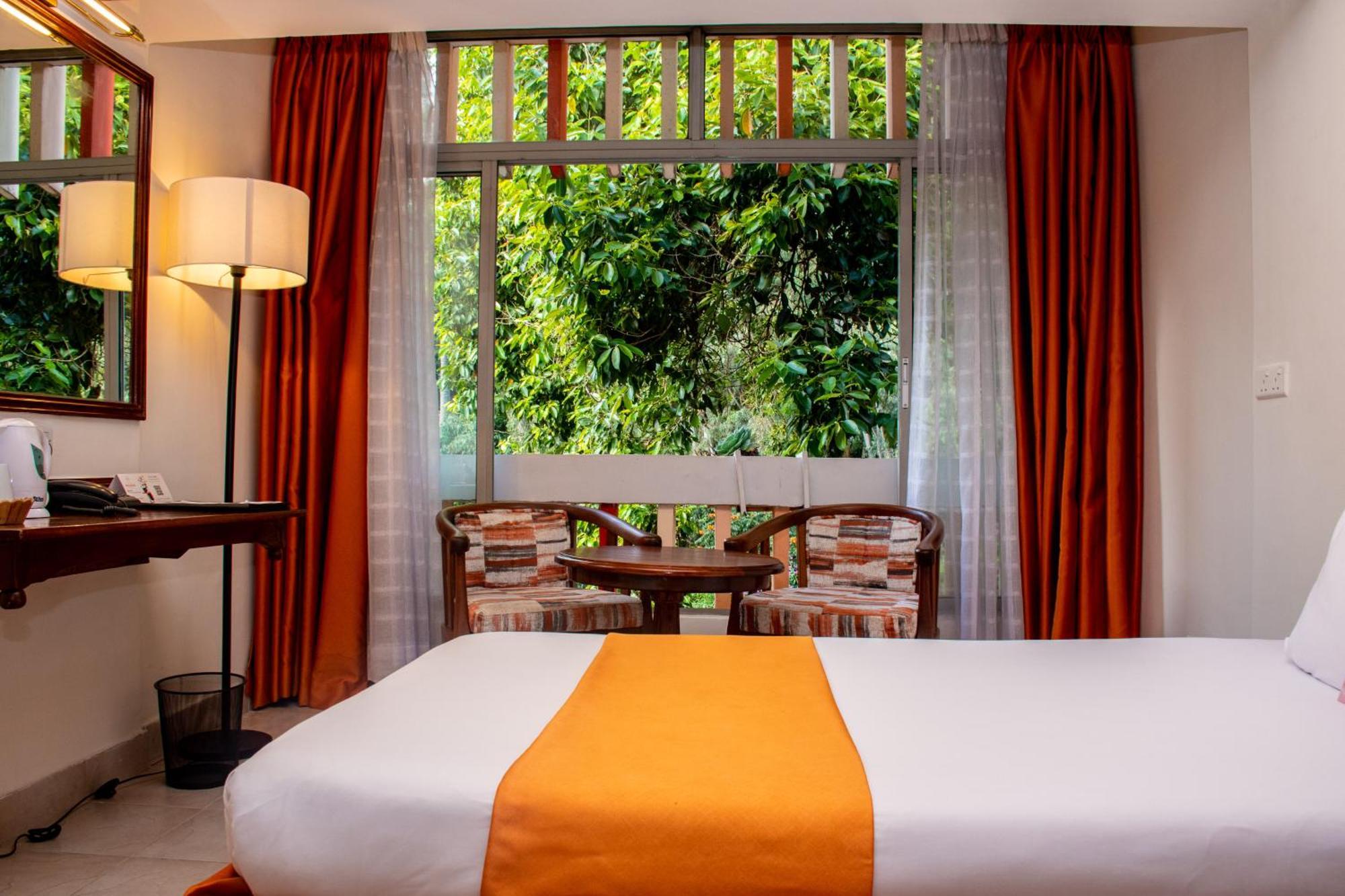 Hotel Boulevard Nairobi, City Centre Cbd ภายนอก รูปภาพ