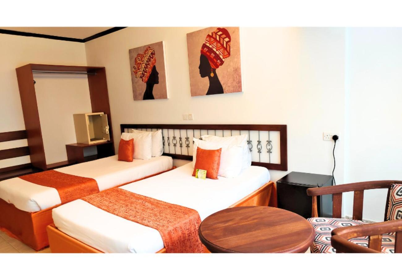 Hotel Boulevard Nairobi, City Centre Cbd ภายนอก รูปภาพ