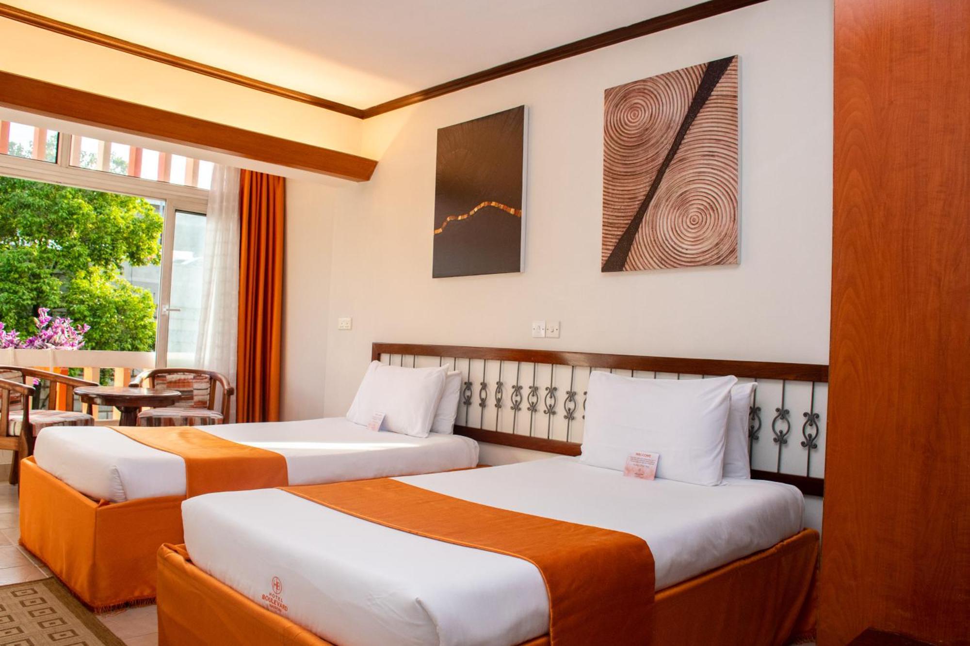 Hotel Boulevard Nairobi, City Centre Cbd ภายนอก รูปภาพ