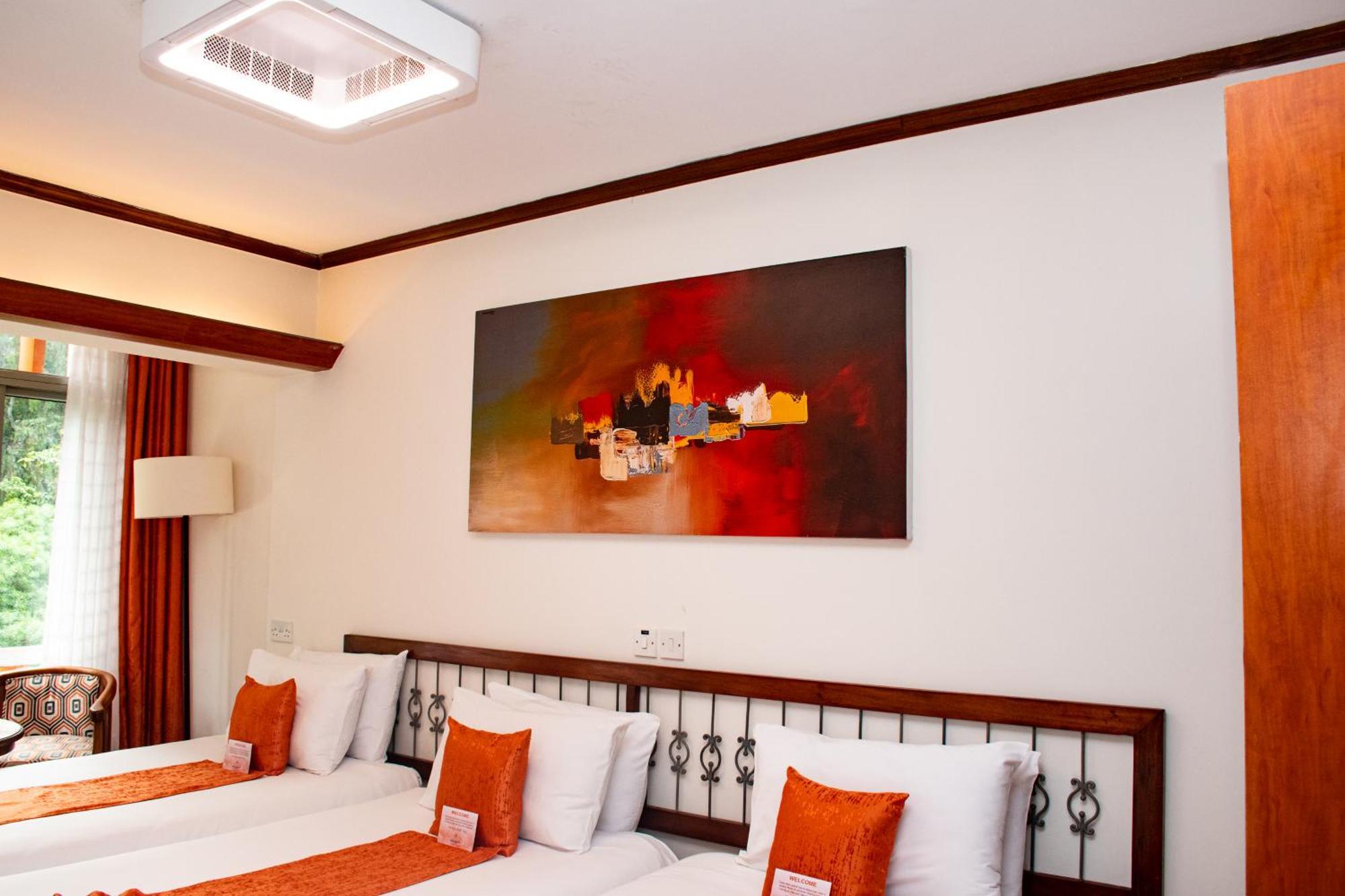 Hotel Boulevard Nairobi, City Centre Cbd ภายนอก รูปภาพ