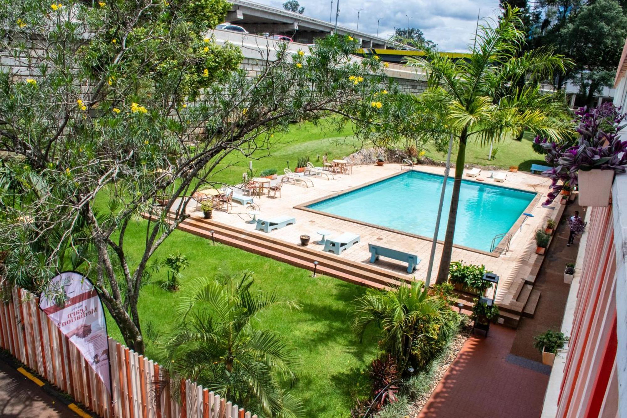 Hotel Boulevard Nairobi, City Centre Cbd ภายนอก รูปภาพ