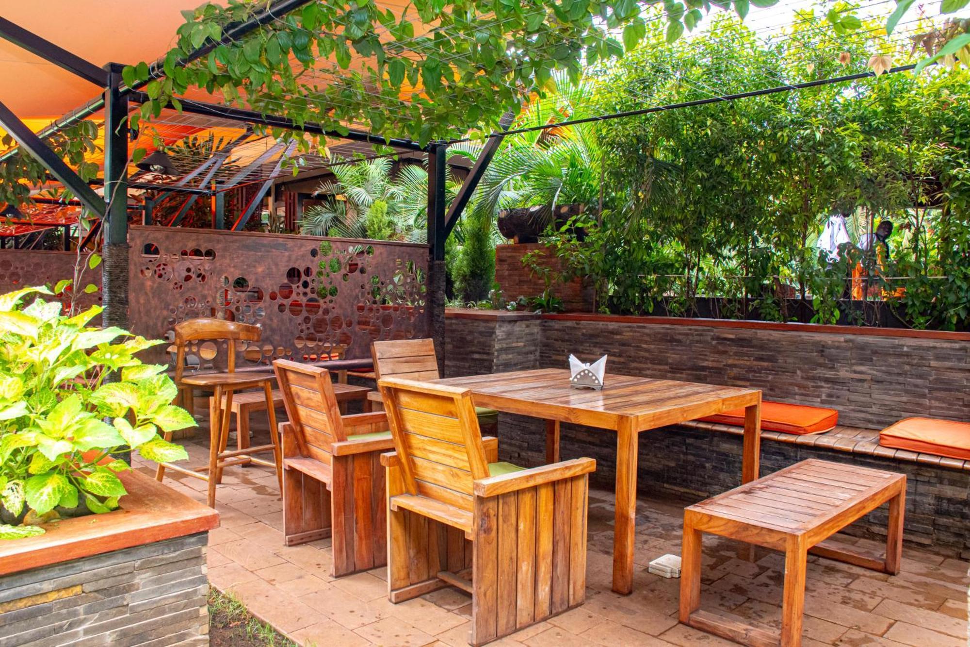 Hotel Boulevard Nairobi, City Centre Cbd ภายนอก รูปภาพ